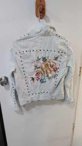 Lenni the label embroidery - the,