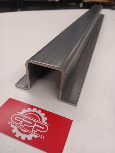 Top hat 4mm - , sections