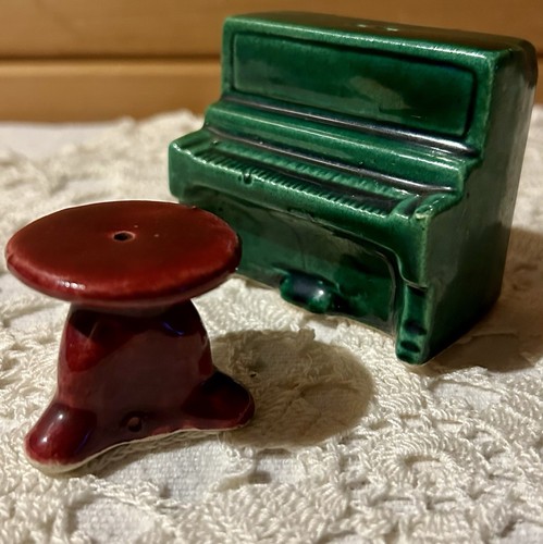 Vtg green upright piano - vtg, &