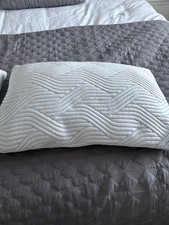 Tempur Cloud SmartCool Medium Pillow