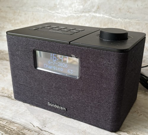 Sandstrom sfsdab17 portable - sfsdab17,