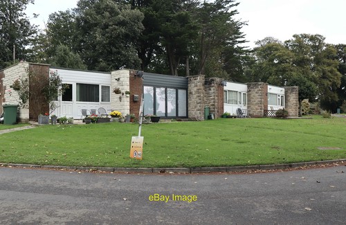 Photo 6x4 lodges gurnard - 6x4, at