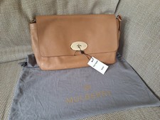 Mulberry Large Lily