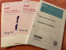 AAT L4 Kaplan Auditing & Assurance AUDT StudyText & Workbook Like NEW!!! 