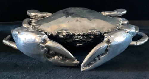 Beautiful silver finish crab - finish,