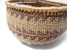 FINE ANTIQUE YUROK (HUPA)