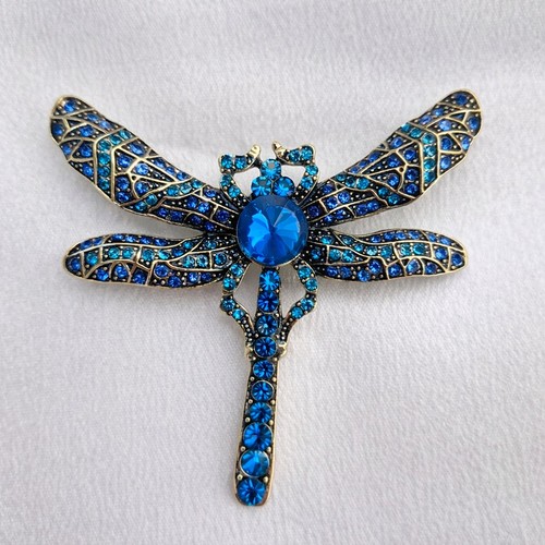 Large blue dragonfly - large,