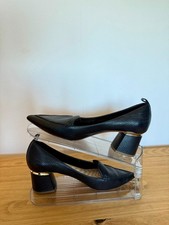 Black heels Nicholas kirkwod