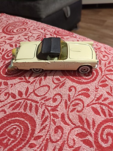 Corgi toys ford thunderbird - ford,