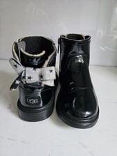 UGG AUSTRALIA LYNDE UK 9 EU 27.5 PATENT LEATHER KIDS GIRLS BLACK BOW ANKLE BOOTS