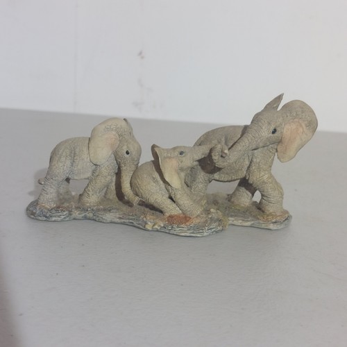 Tuskers elephants ornament - ,