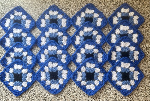 Crochet granny squares 16 - granny, x