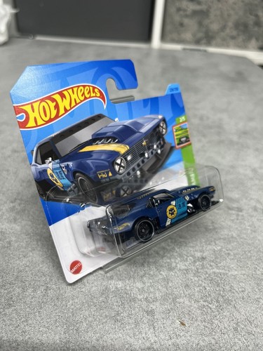 Hot wheels custom camaro - ‘68,