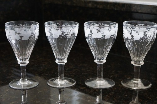 Set antique cut etched - of, &
