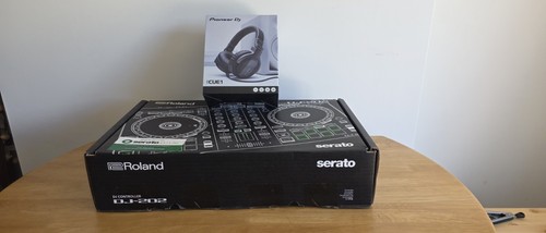 Roland 202 channel 4 deck - roland,
