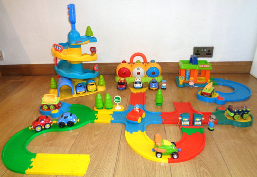 Elc happy street - happy, /
