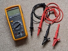Fluke 233 True RMS Digital