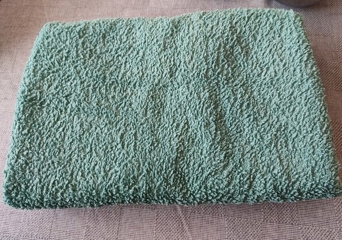 Green towel 120 - x, 68