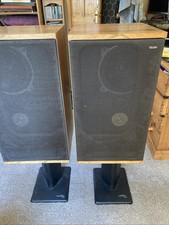 B&W DM2 Classic Speakers Pair