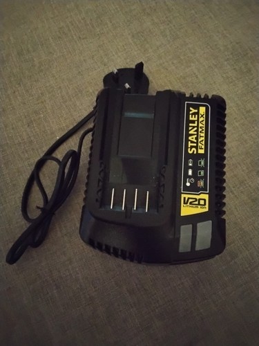 Genuine 18v volt - 18v,