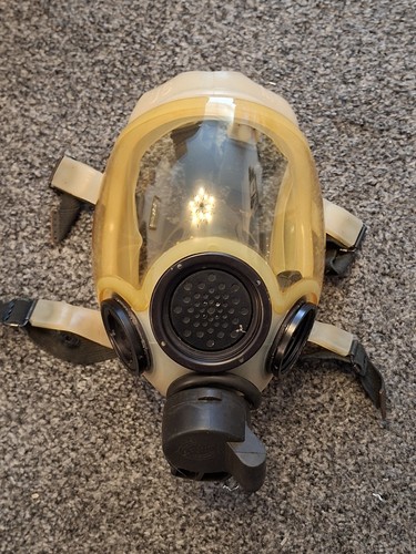 Rare collectable face visor - rare,