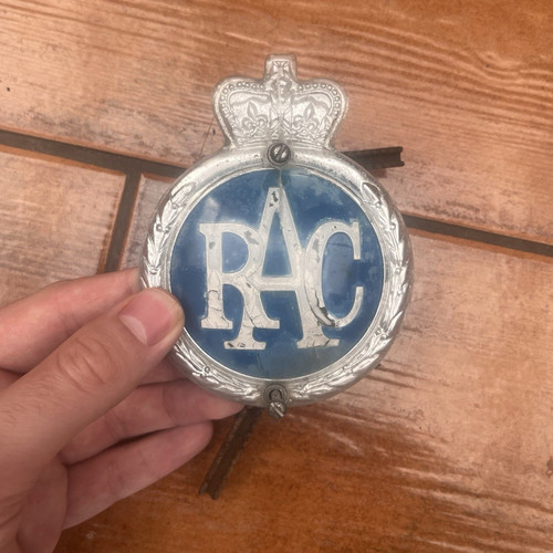Rac crowned enamel grille - rac,