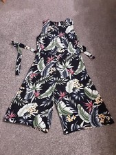 CULOTTE STYLE JUMP SUIT FROM MELA-LONDON   SIZE 12   PRELOVED BUT FAB CONDITION