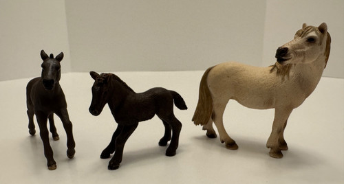 Schleich camargue horses - 3,