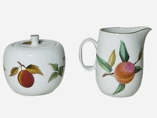 Royal Worcester EVESHAM GOLD