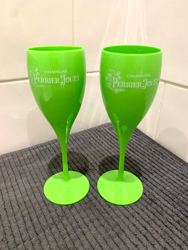 Pair perrier jouët champagne - pair, perrier-jouët