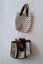 Vintage Sindy / Barbie / Tressy Sized Clone Luggage / bag