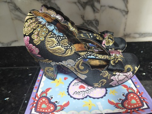 New irregular choice final bow - irregular,