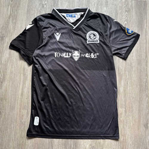 Blackburn rovers football - blackburn,