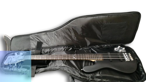 Warwick bass guitar - warwick,
