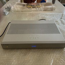 Cisco C1117-4p 1000 Mbps 1100 Series Router