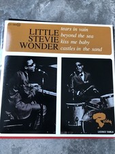 LITTLE STEVIE WONDER-KISS ME