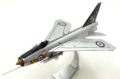 Corgi scale aa28402 - scale,