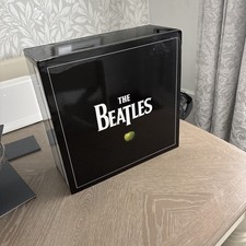 🇬🇧 THE BEATLES - THE