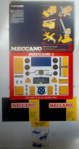 Vintage 1970s meccano set - meccano,