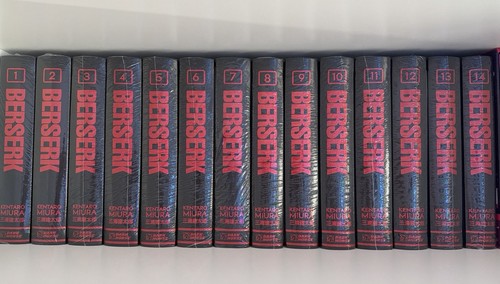 Berserk deluxe edition volumes - deluxe,