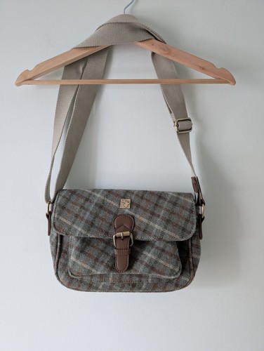 House tweed green - of,