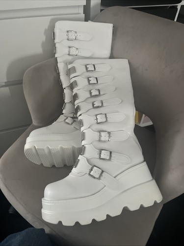 White knee high platform - knee,