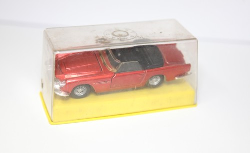 Dinky 110 aston martin - martin, in
