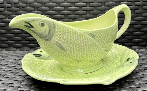 Antique art deco green melba - art,