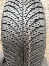 1x 235 55 17  Goodyear Vector