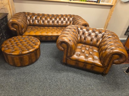 Chesterfield style buttoned - chesterfield,