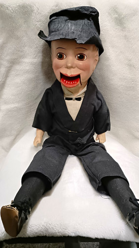 Dee cee vintage dummy - dee,