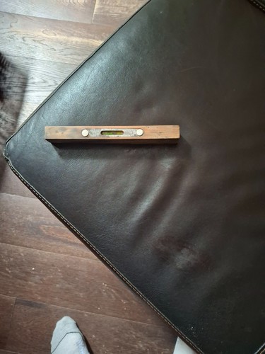 Vintage wooden spirit level - wooden,