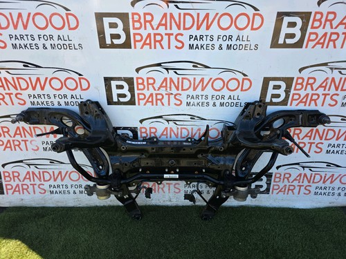 Bmw series f40 front - 1,