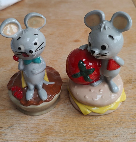 Wade pixie and dixie - pixie, limited